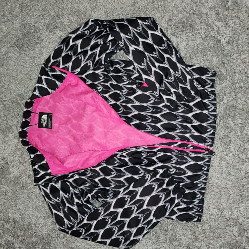 NorthFace Windbreaker Jacket - Picture 5 of 5